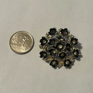 Elegant Black and Silver Floral Rose Brooch